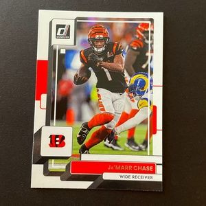 Ja'Marr Chase: Cincinnati Bengals, Wide Receiver 2022 Panini Donruss #196